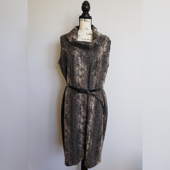 Lane Bryant Dresses & Skirts - Lane Bryant Sleeveless Sweater Dress